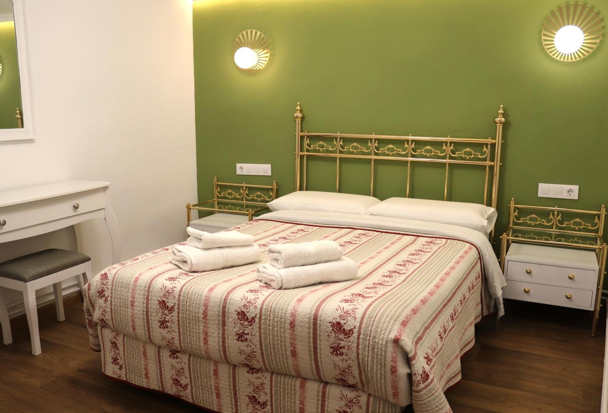 Sobre Los Tilos Apartamento Cuenca  Bagian luar foto